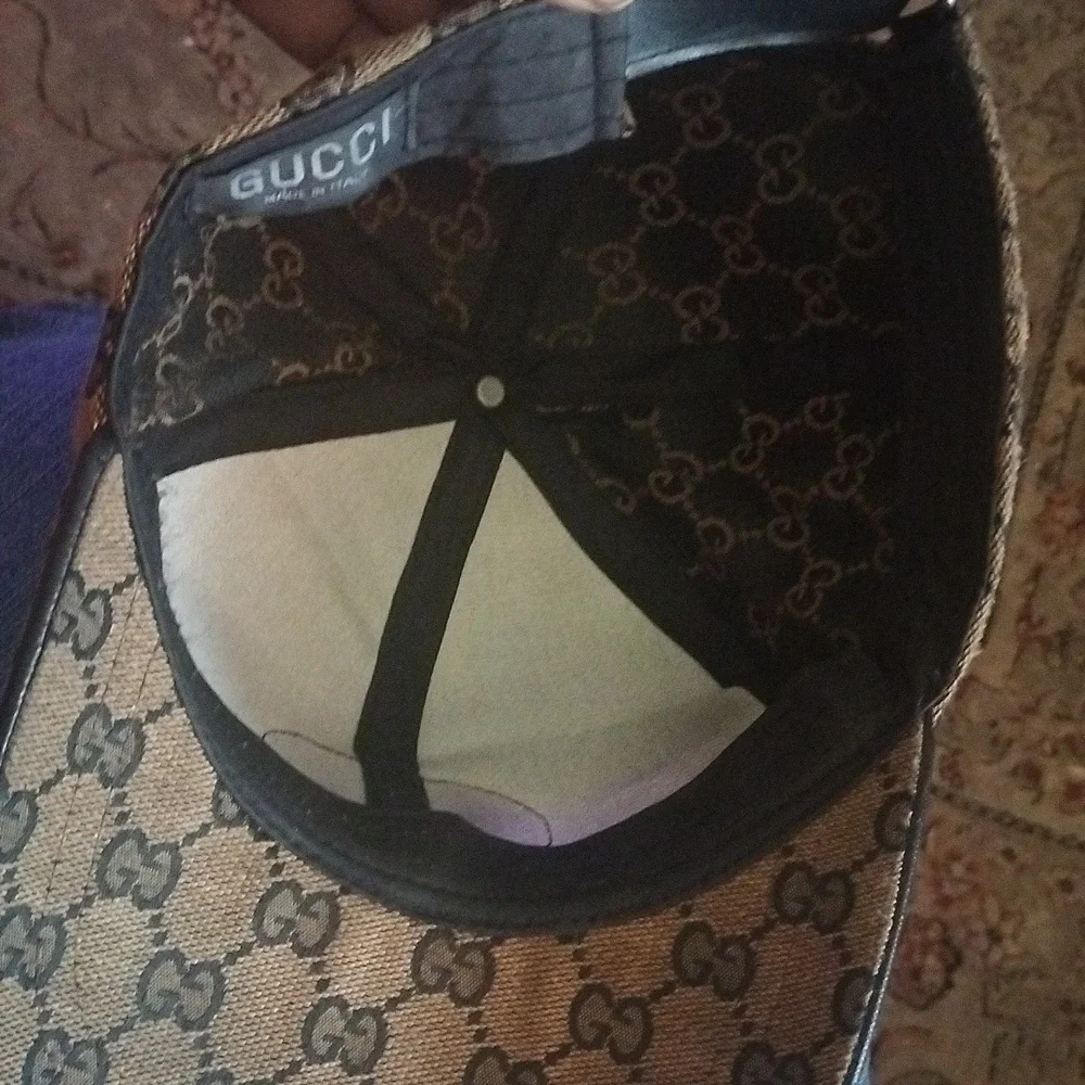 Authentic Gucci hat - Picture 4 of 5